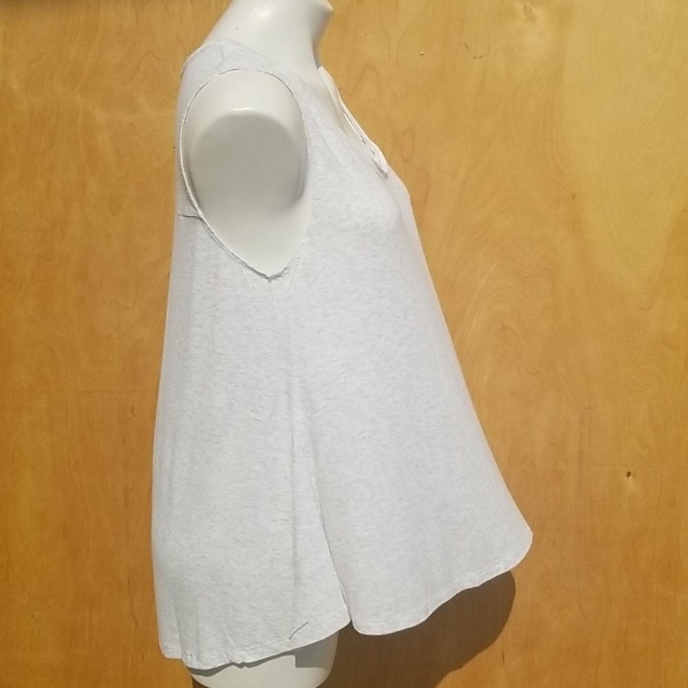 NWT Heather scoop neck boxy tank - Picture 3 of 5
